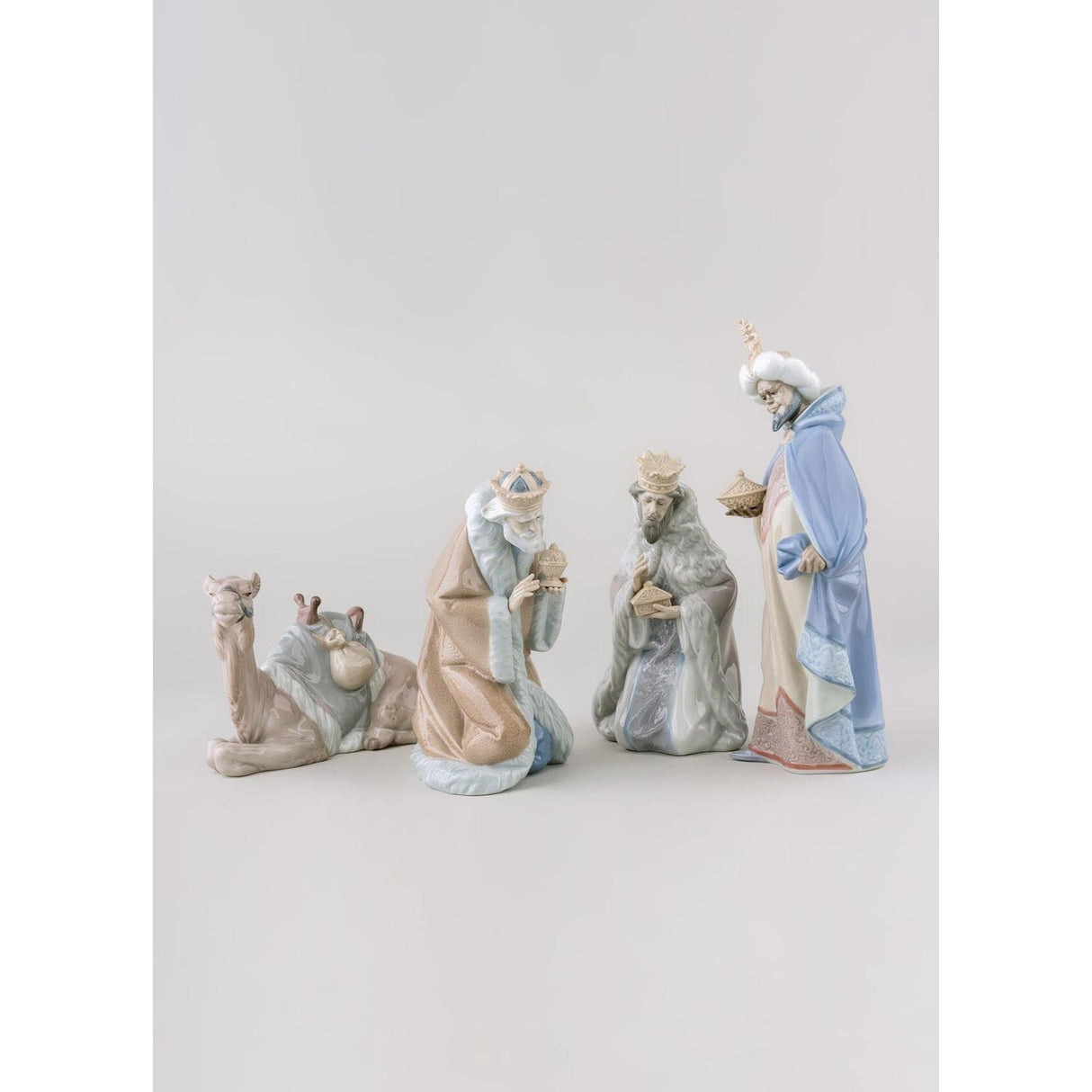 LLADRO' Figurina Natività Re Baldassarre II 33x15cm Porcellana