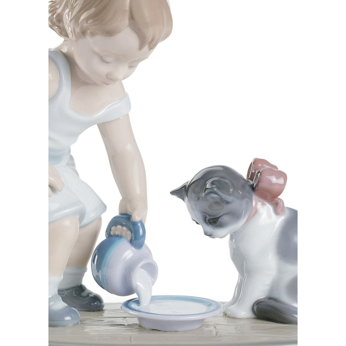 LLADRO' Figurina la Colazione Del Gatto 17x20cm Porcellana