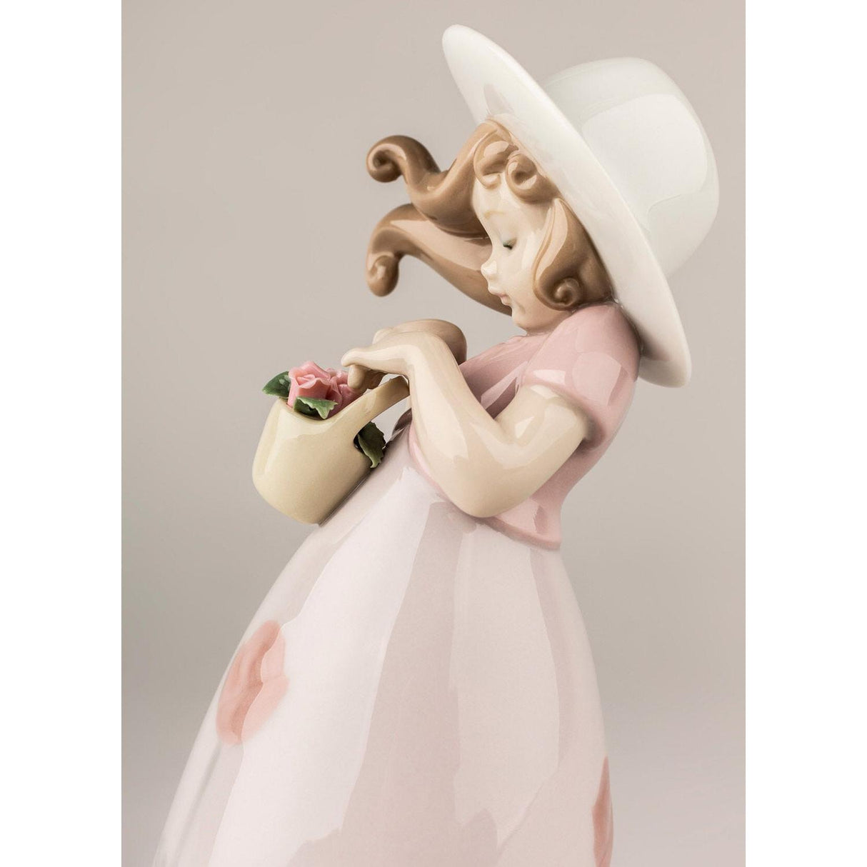 LLADRO' Figurina Bimba Piccola Rosa 18x8cm Porcellana