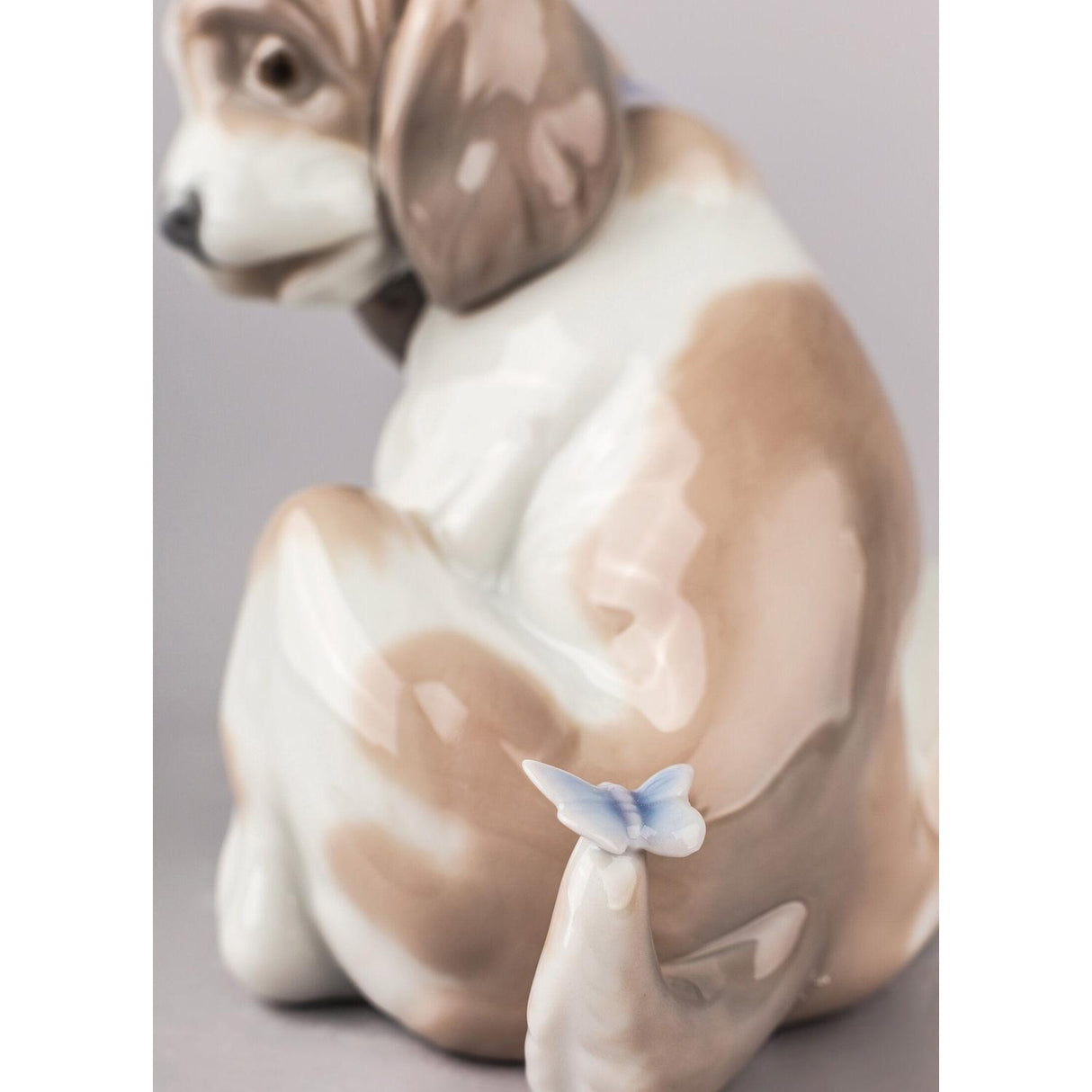 LLADRO' Figurina Cane con Farfalla 11x11cm Porcellana