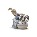LLADRO' Figurina Il Bagno Del Cane 12x14cm Porcellana