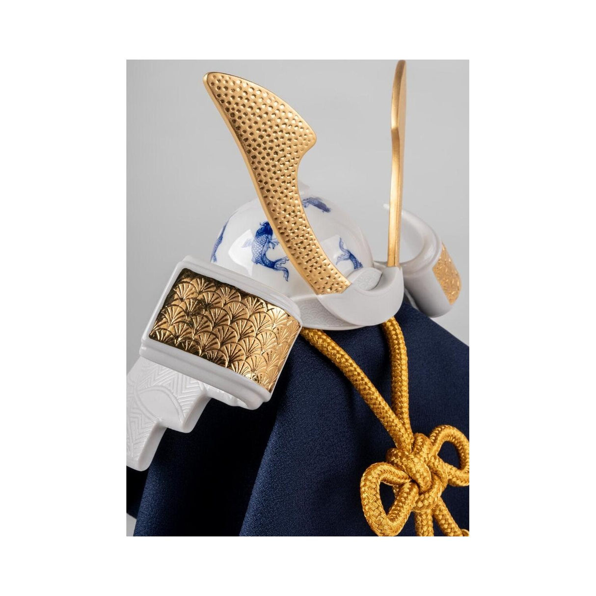 LLADRO' Scultura Elmetto Samurai Carpe Koï Blu Serie Limitata 25x21cm Porcellana