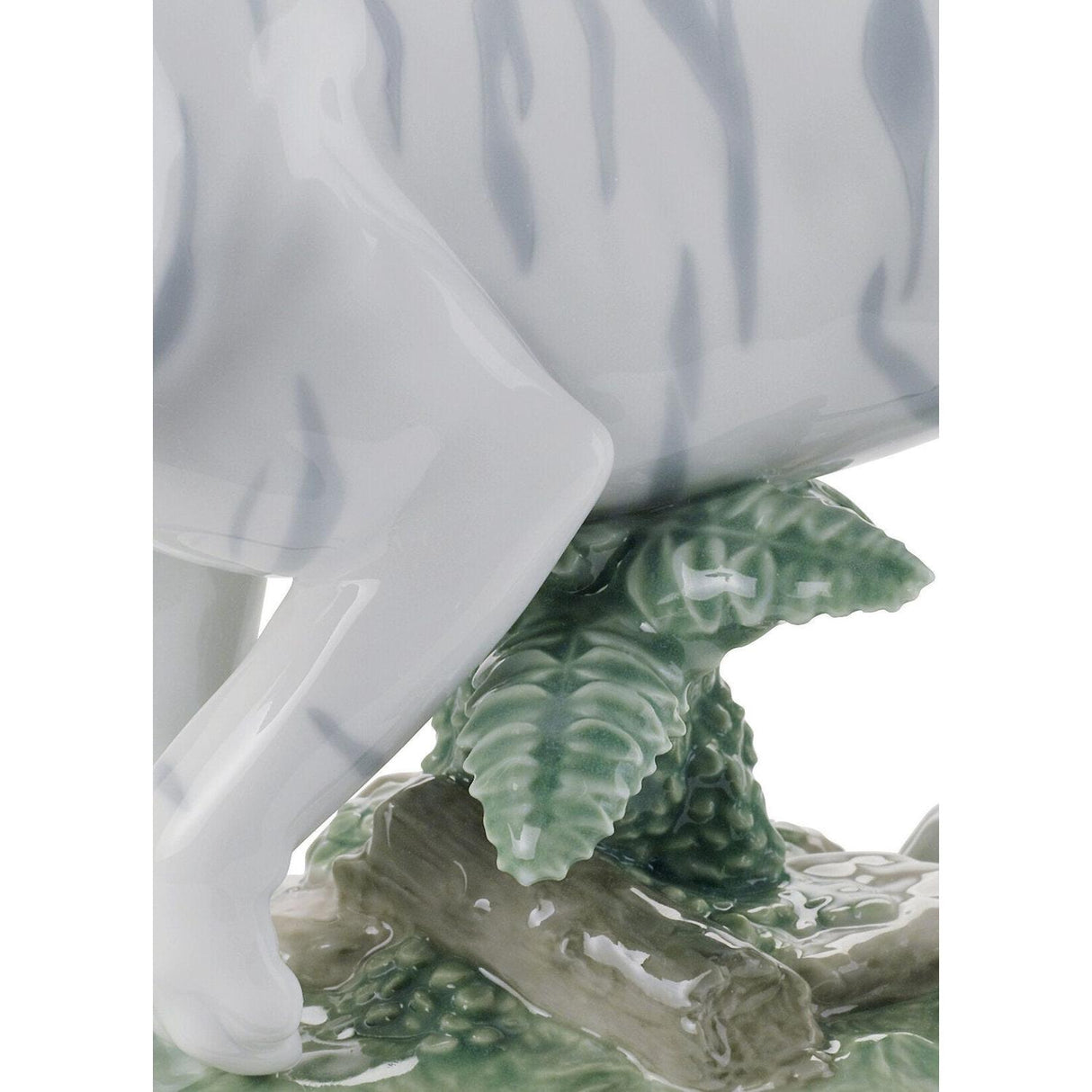 LLADRO' Figurina la Tigre 16x22cm Porcellana