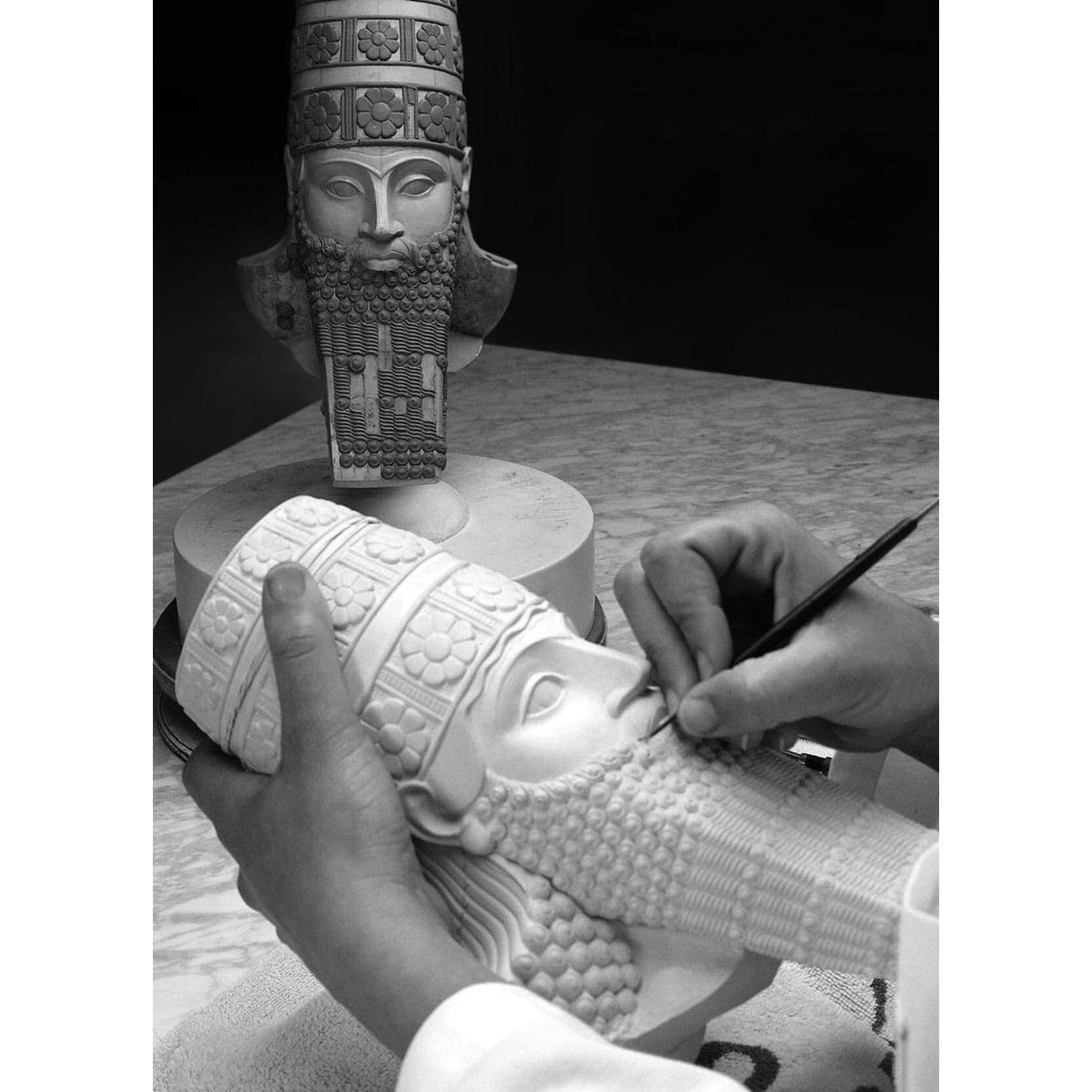 LLADRO' Scultura Arciere Assiro Serie Limitata 96x31cm Porcellana