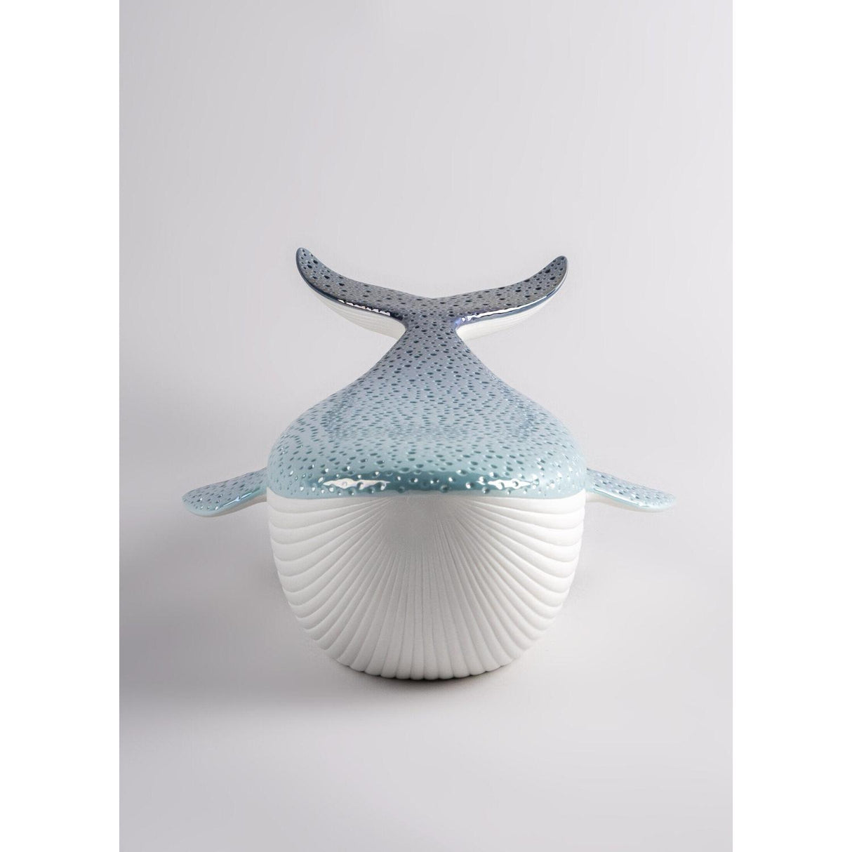 LLADRO' Figurina Scultura Balena 13x48cm Porcellana