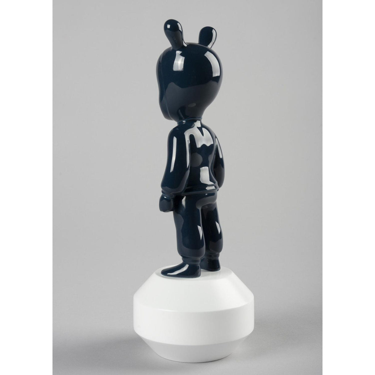 LLADRO' Figurina The Dark Blue Guest Piccolo 30x11cm Porcellana