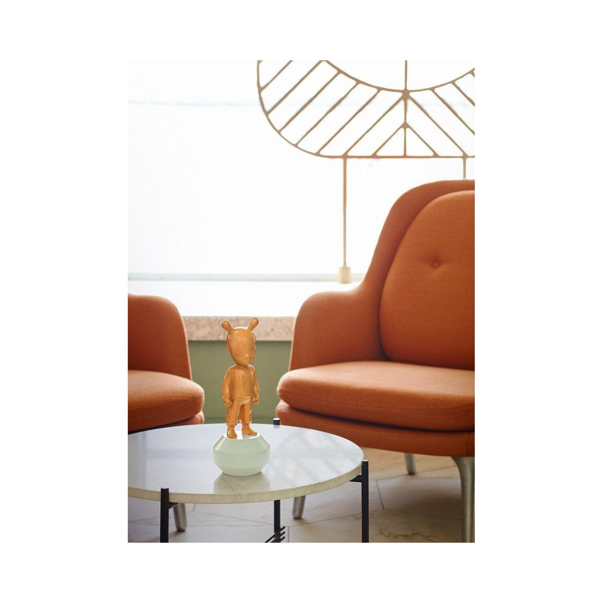 LLADRO' Figurina The Orange Guest Piccolo 30x11cm Porcellana