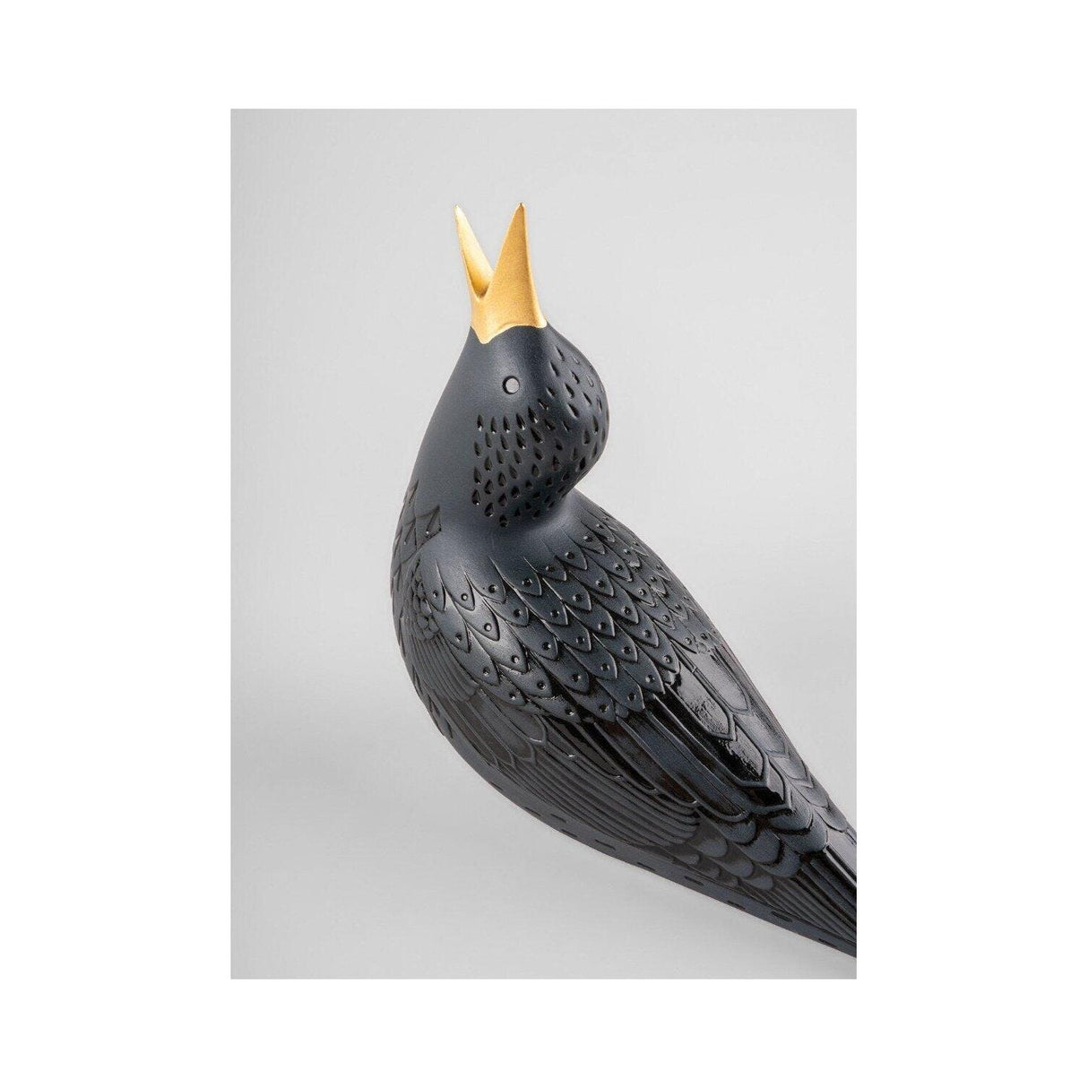 LLADRO' Figurina Storno I Nero 17x19cm Porcellana