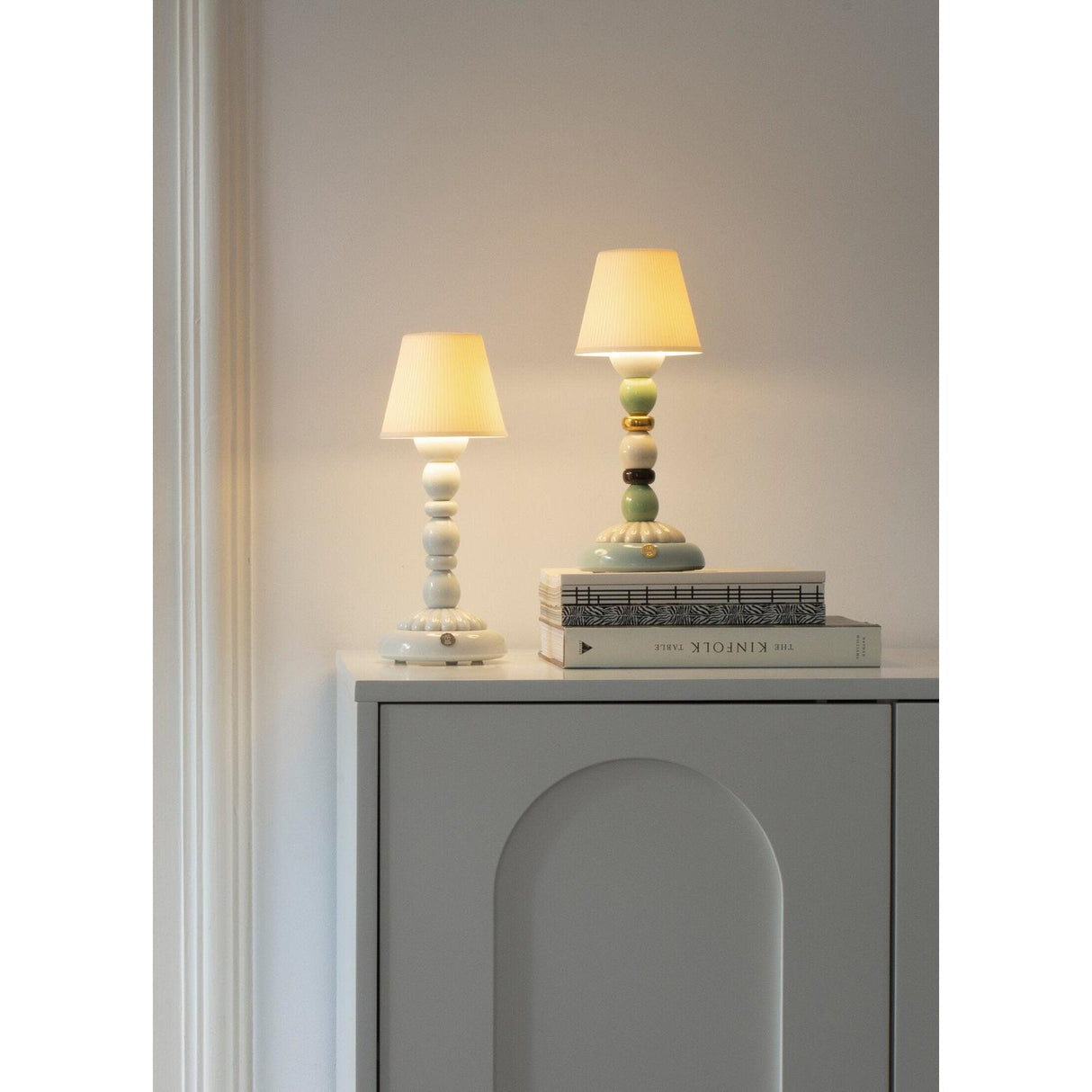 LLADRO' Lampada da Tavolo Firefly Palm Bianco 30x12cm Porcellana