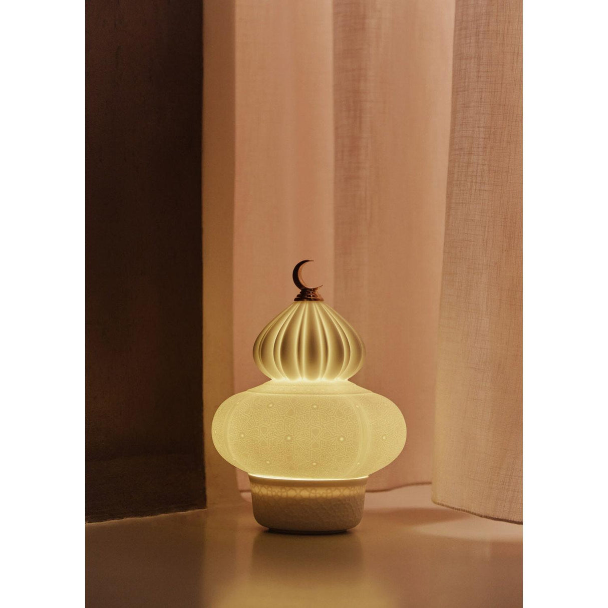 LLADRO' Majestic Nights Lampada Wireless 23x17cm Porcellana