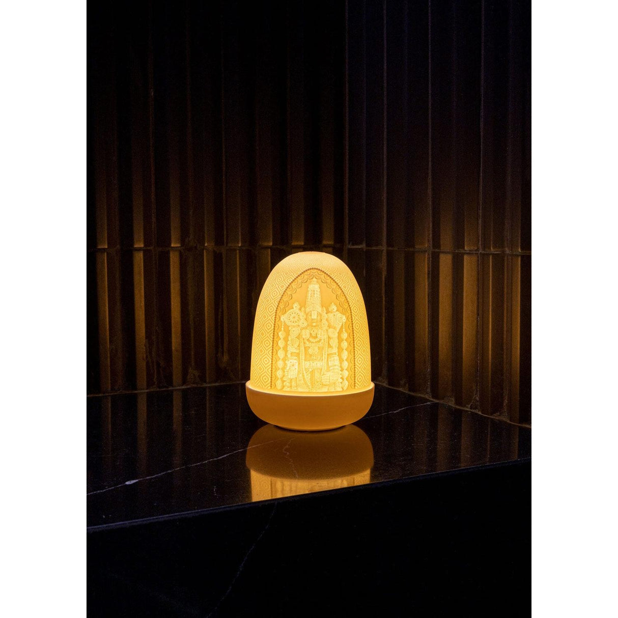 LLADRO' Lampada da Tavolo Lord Balaji Dome 15x11cm Porcellana
