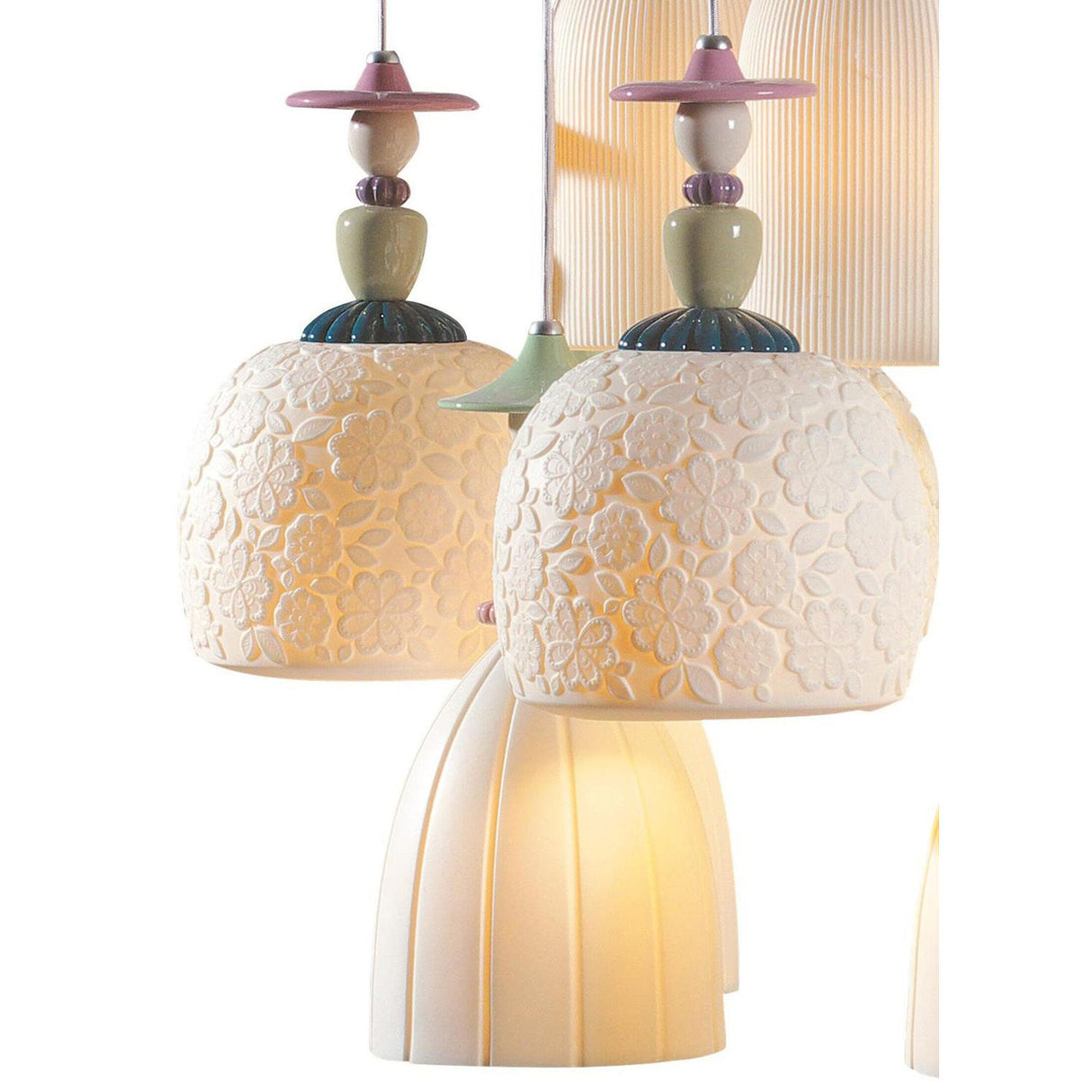 LLADRO' Chandelier Mademoiselle Passeggiando Tra Le Zagare 24 Luci 197x90cm Porcellana