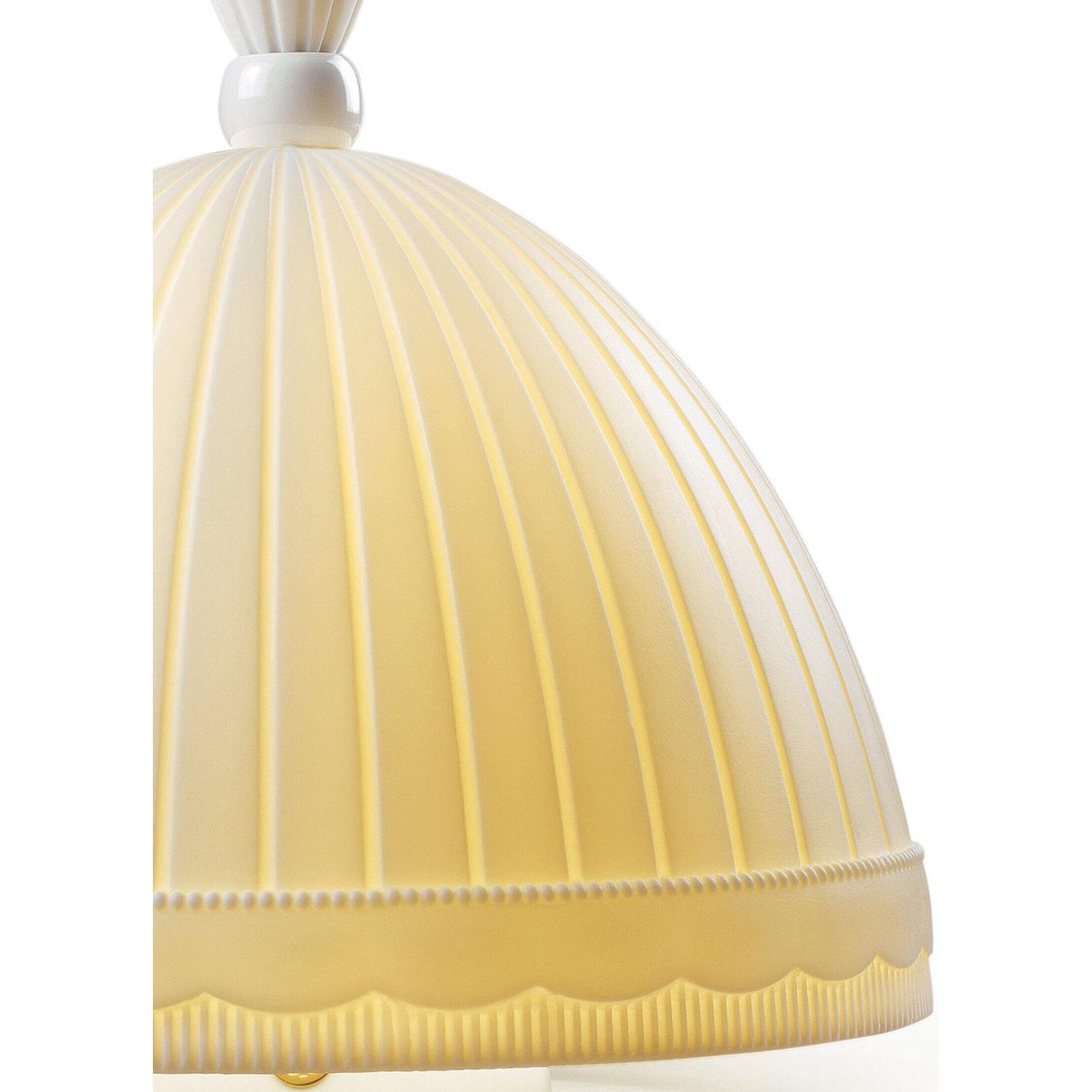 LLADRO' Lampada da Tavolo Mademoiselle Elisabeth 34x26cm Porcellana