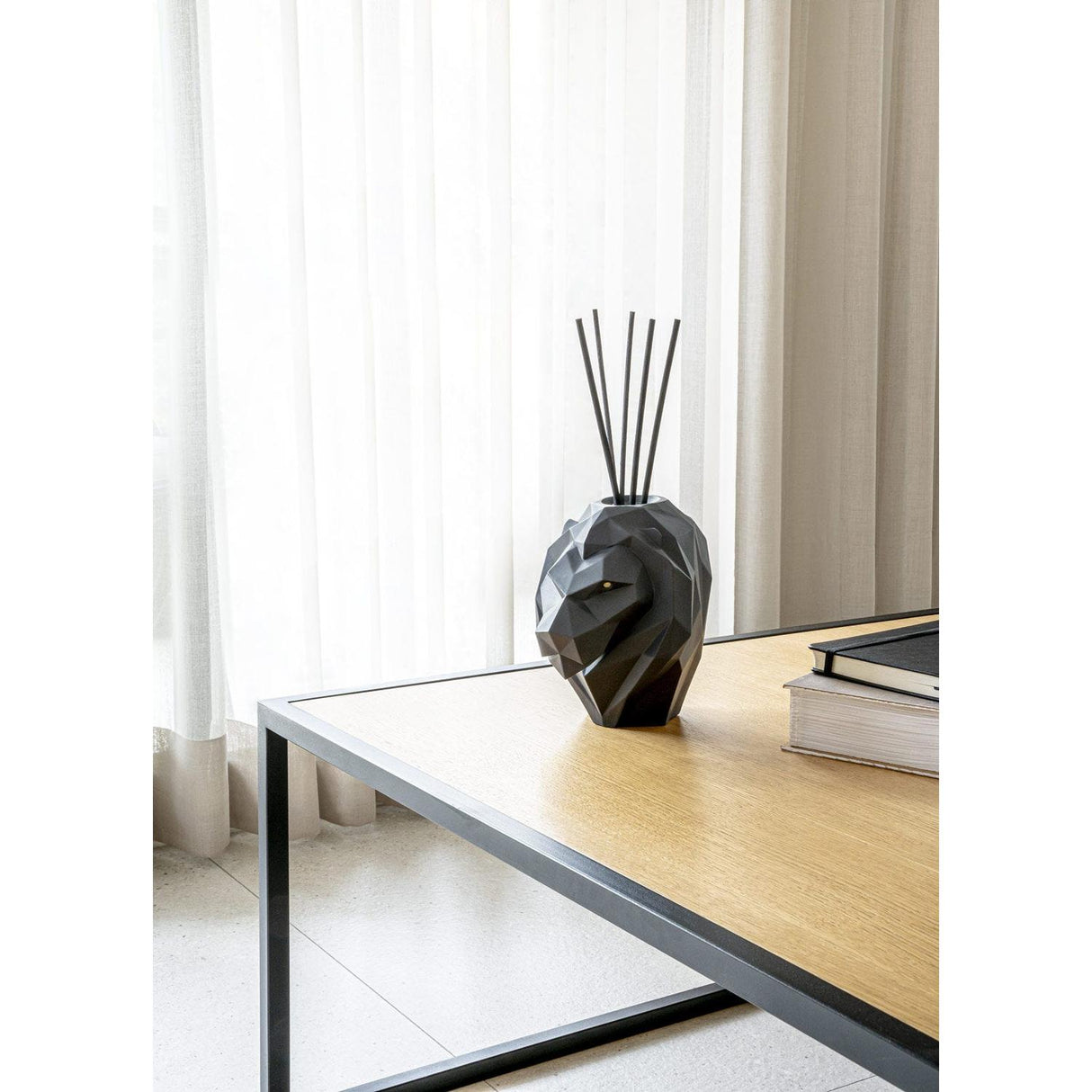 LLADRO' Diffusore Profumo Leone Unbreakable Spirit 18x14cm Porcellana