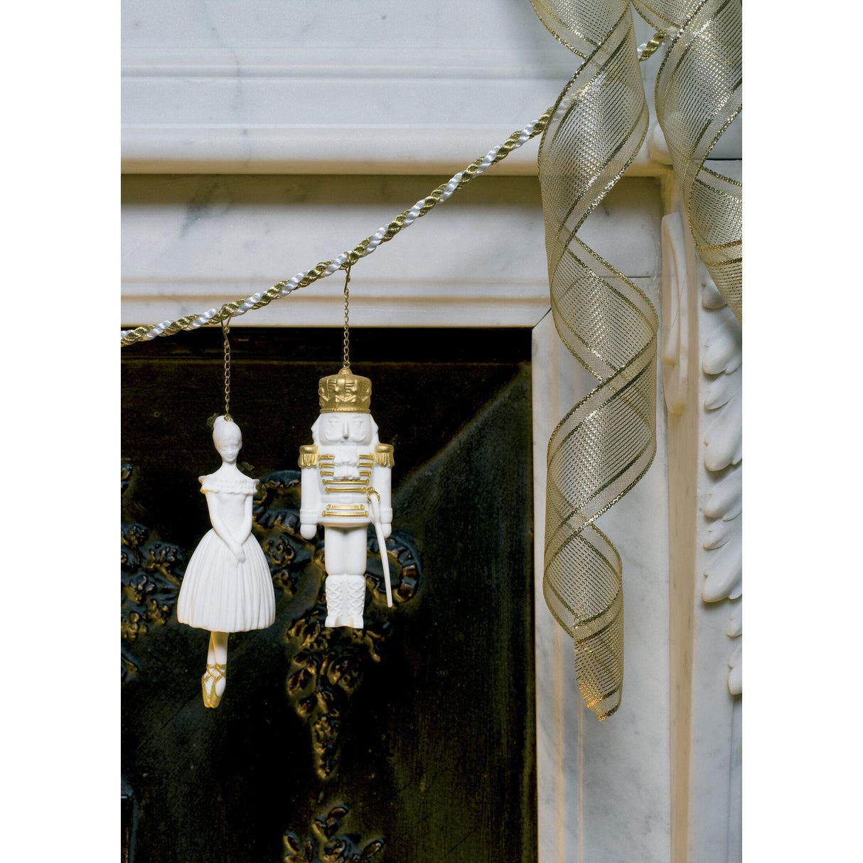 LLADRO' Ornamento Natalizio Ballerina Lustro Oro 17x5cm Porcellana