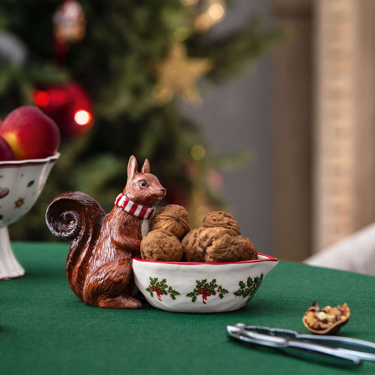 VILLEROY & BOCH Toy's Fantasy Ciotola Natalizia con Scoiattolo 20x12cm Porcellana