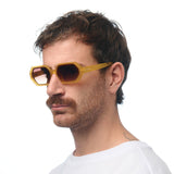 OKKIA Andrea Occhiali da Sole Unisex Esagonale Giallo Gradiente Marrone