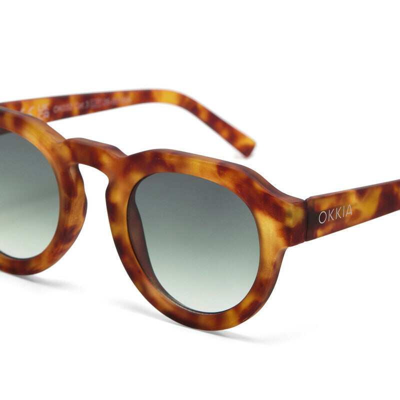 OKKIA Zeno Occhiali da Sole Unisex Tondo Sahara Avana Gradiente Verde