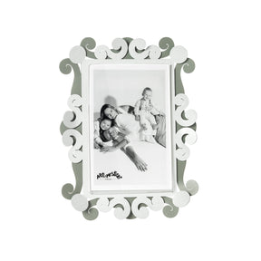 Portafoto Koko Arti & Mestieri in resina effetto bianco marmo 10x15 cm