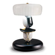 Lampada da tavolo Hairstyle Lladrò in porcellana con schermo in vetro 38x31 cm