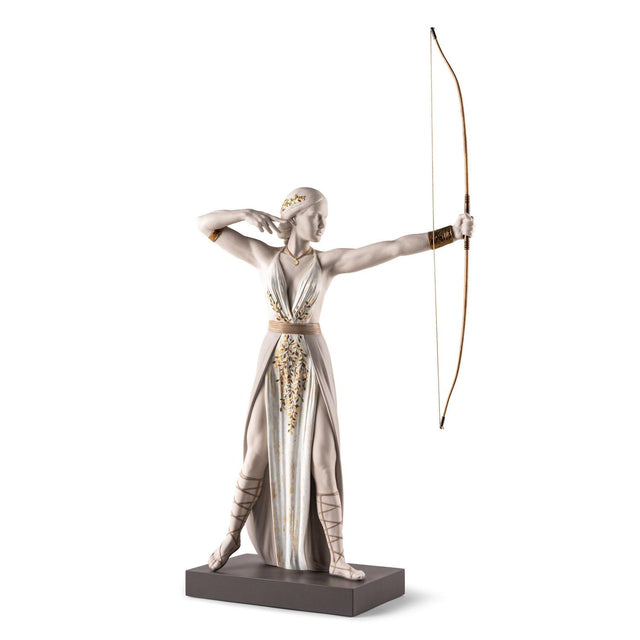 Scultura Diana Lladrò in porcellana opaca con dettagli dorati 87x47 cm