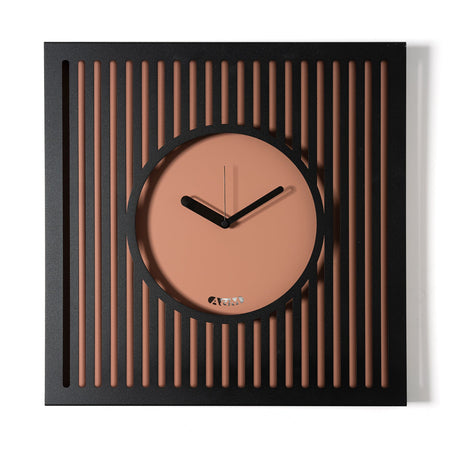 Orologio da parete Tiffany Arti & Mestieri in ferro nero mocha mousse 50x50 cm