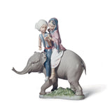 Scultura Bimbi Indiani con Elefante Lladrò in porcellana lucida 23x19 cm