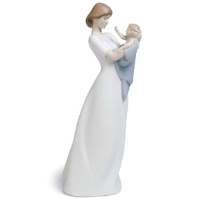 Statuina Il Tesoro Della Mamma Lladrò in porcellana opaca 32x14 cm