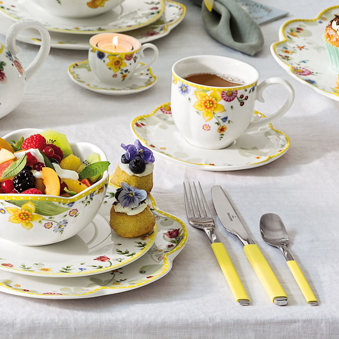 VILLEROY & BOCH Spring Awakening Tazza da Caffè 230ml con Piattino 15cm Tavola di Pasqua