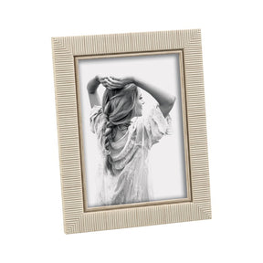 Portafoto Mascagni Casa in plastica beige con righe intarsiate 20x30 cm