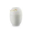 Vaso Koi Lladrò in porcellana bianca con decori in oro 25x18 cm