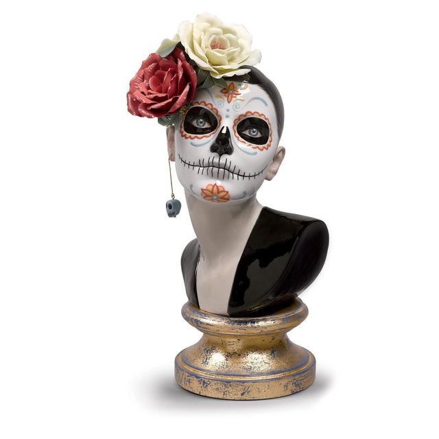 Statuina Bella Catrina Lladrò in porcellana decorata 31x19 cm