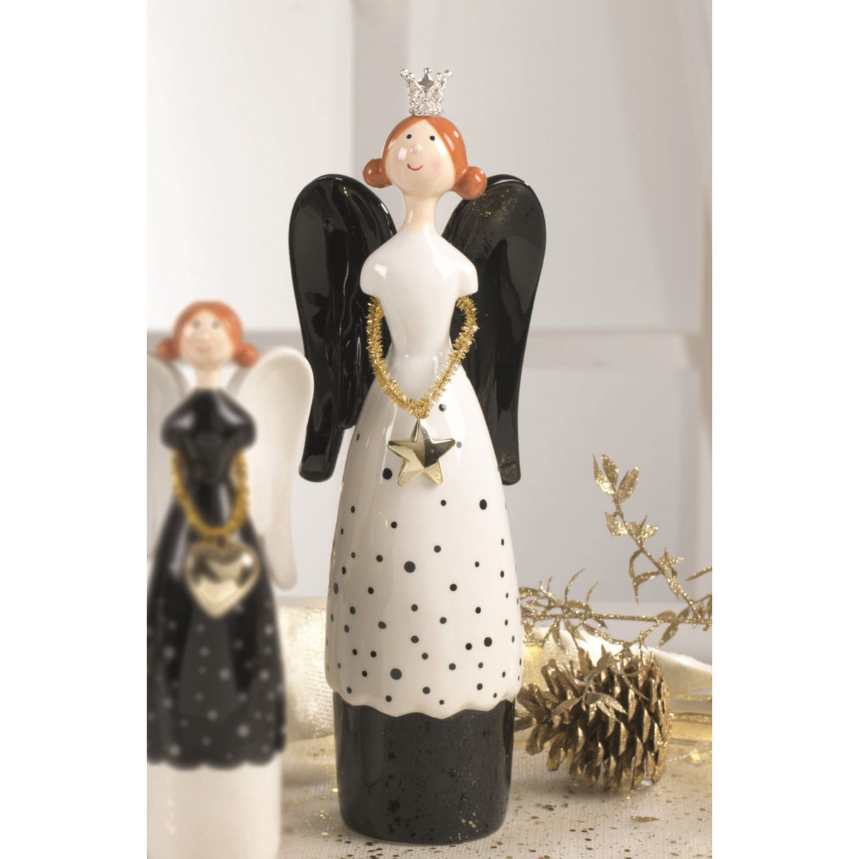 Angelo di Natale Mascagni Casa in ceramica decorata altezza 30,2 cm