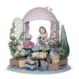 Scultura Donna Fiorire Romantico Lladrò in porcellana decorata 30x32 cm