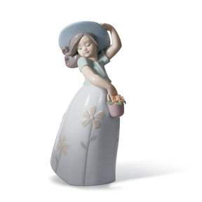 Statuina Bimba con Margherita Lladrò in porcellana lucida 18x10 cm