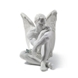 Statuina Angelo Custode Lladrò in porcellana opaca decorata 28x40 cm