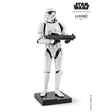 Scultura Stormtrooper Lladrò in porcellana bianca e nera 40x16 cm