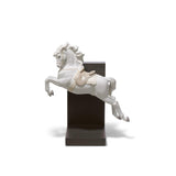 Statuina Cavallo in Pirouette Lladrò in porcellana opaca 34x30 cm