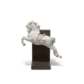 Statuina Cavallo in Pirouette Lladrò in porcellana opaca 34x30 cm