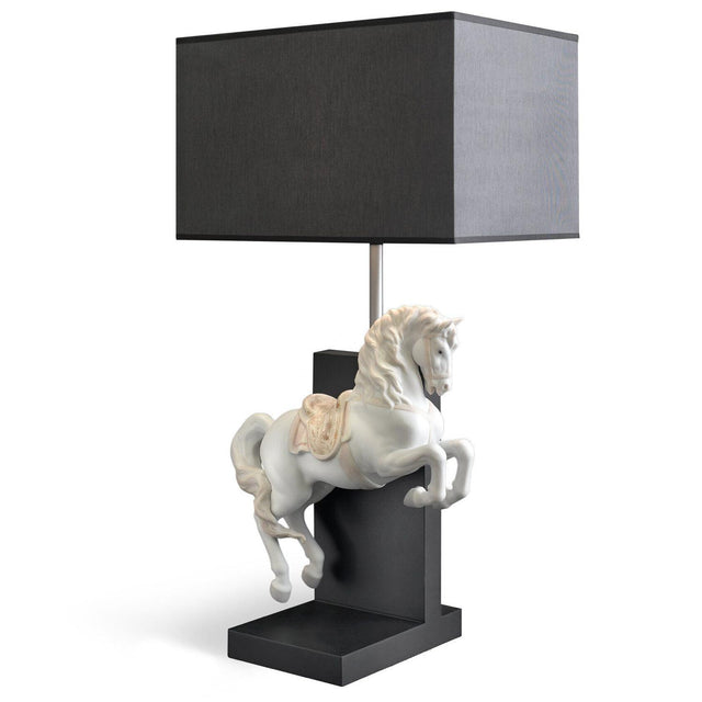 Lampada da tavolo Cavallo Lladrò in porcellana bianca altezza 53 cm