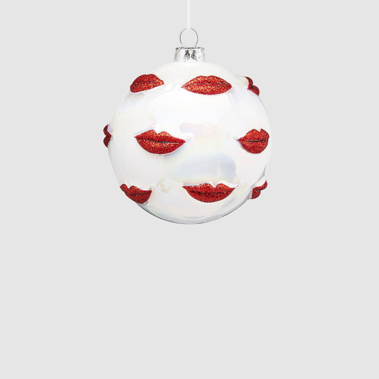 Pallina di Natale EDG in vetro bianco con decoro bocche glitter 10 cm