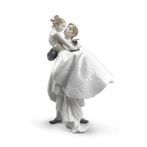Statuina sposi Il Giorno Più Felice Lladrò in porcellana 27x17 cm