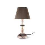 Lampada da tavolo Firefly Lladrò in porcellana con paralume in tela 68x35 cm