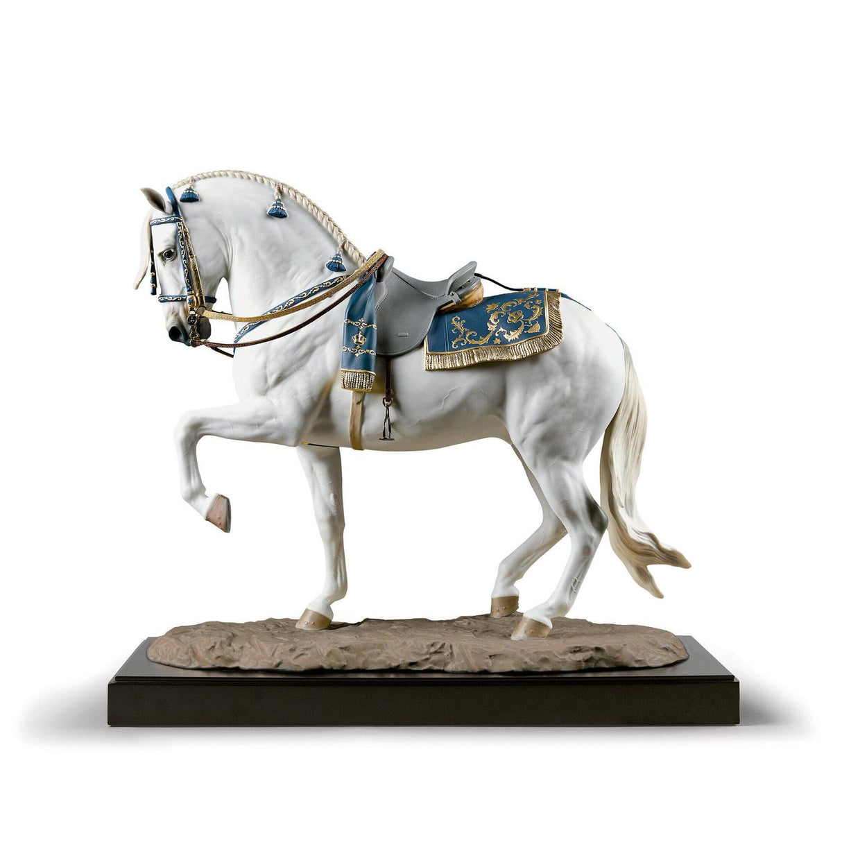 Scultura Cavallo Spagnolo Lladrò in porcellana con dettagli dorati 44x50 cm