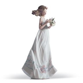 Statuina Donna Tesori dell'Aria Lladrò in porcellana decorata 32x16 cm