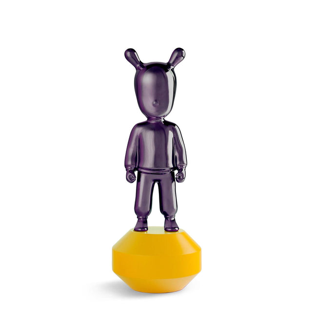 Statuina The Guest Little Viola Lladrò in porcellana viola e gialla 30x11 cm
