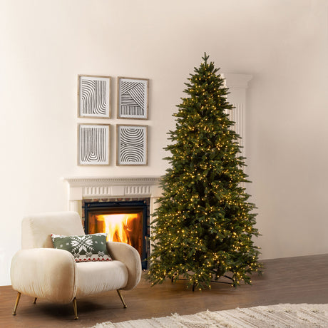 Albero di Natale Pino Cristallo EDG in polietilene con LED 240 cm